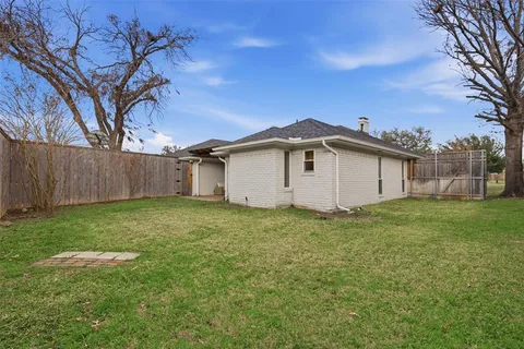 $750,000 | 9034 Windy Crest Drive, Dallas, TX 75243