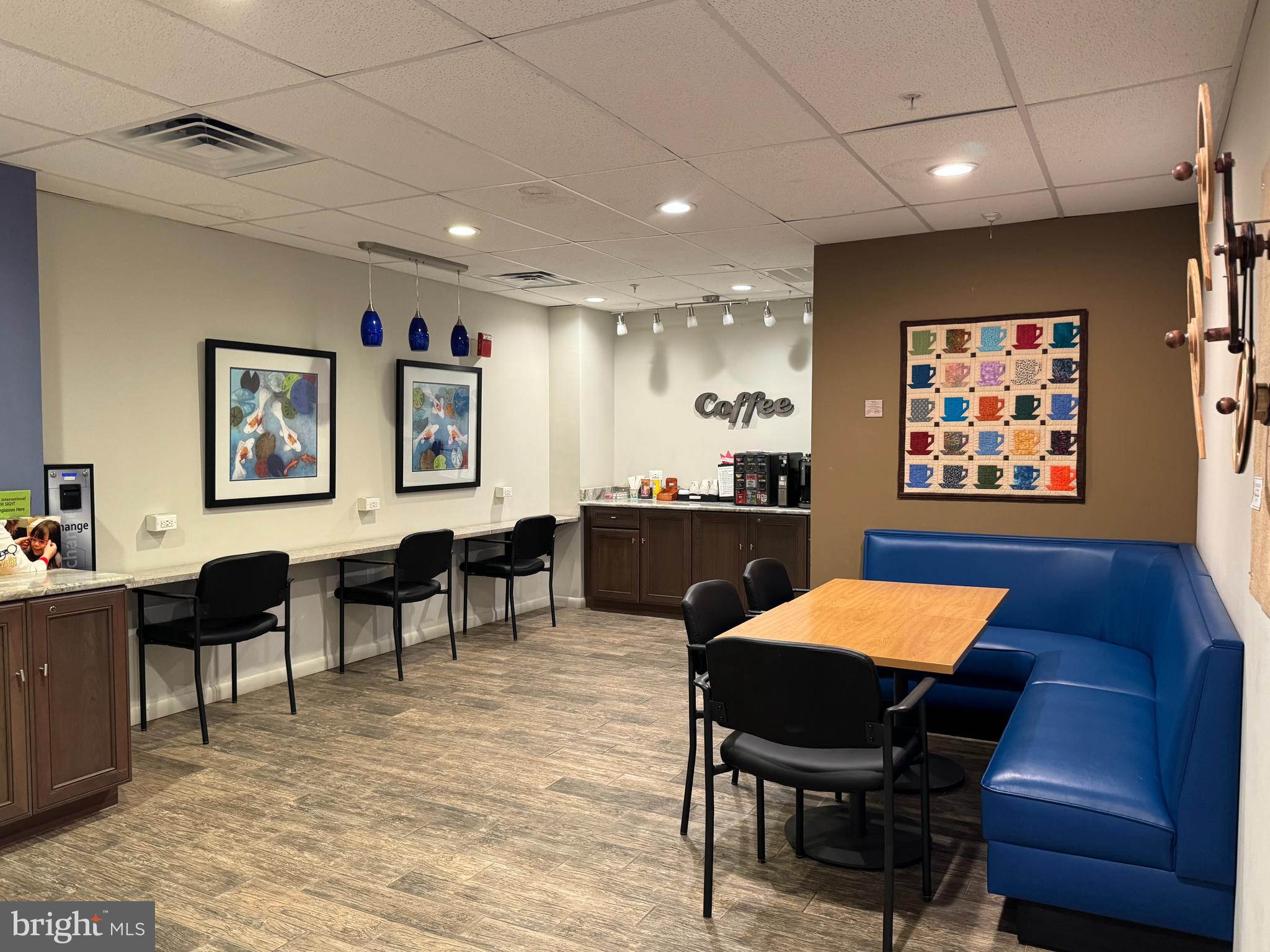 911 Boom Way Annapolis, MD 21401 - Photo 25 of 28 Heritage Harbour cafe.