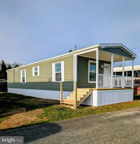 $129,900 | 16 Abbey Road, Coatesville, PA 19320