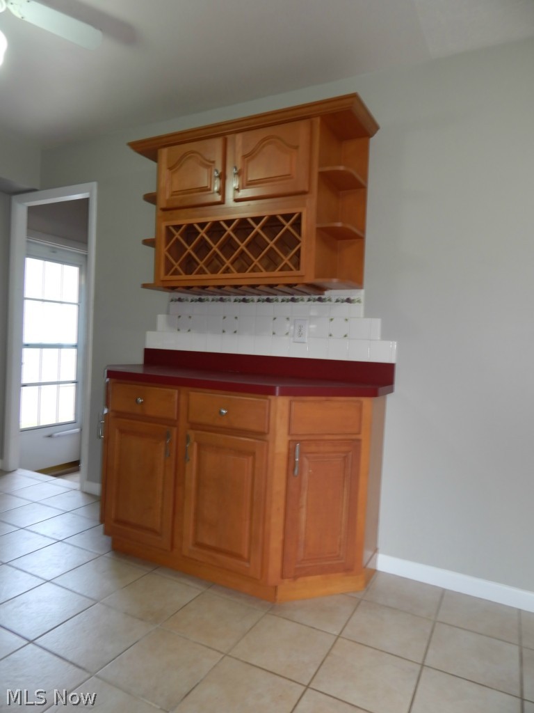 4193 Patton Road Cleveland, OH 44109 - Photo 3 of 15 Gallery Image 3