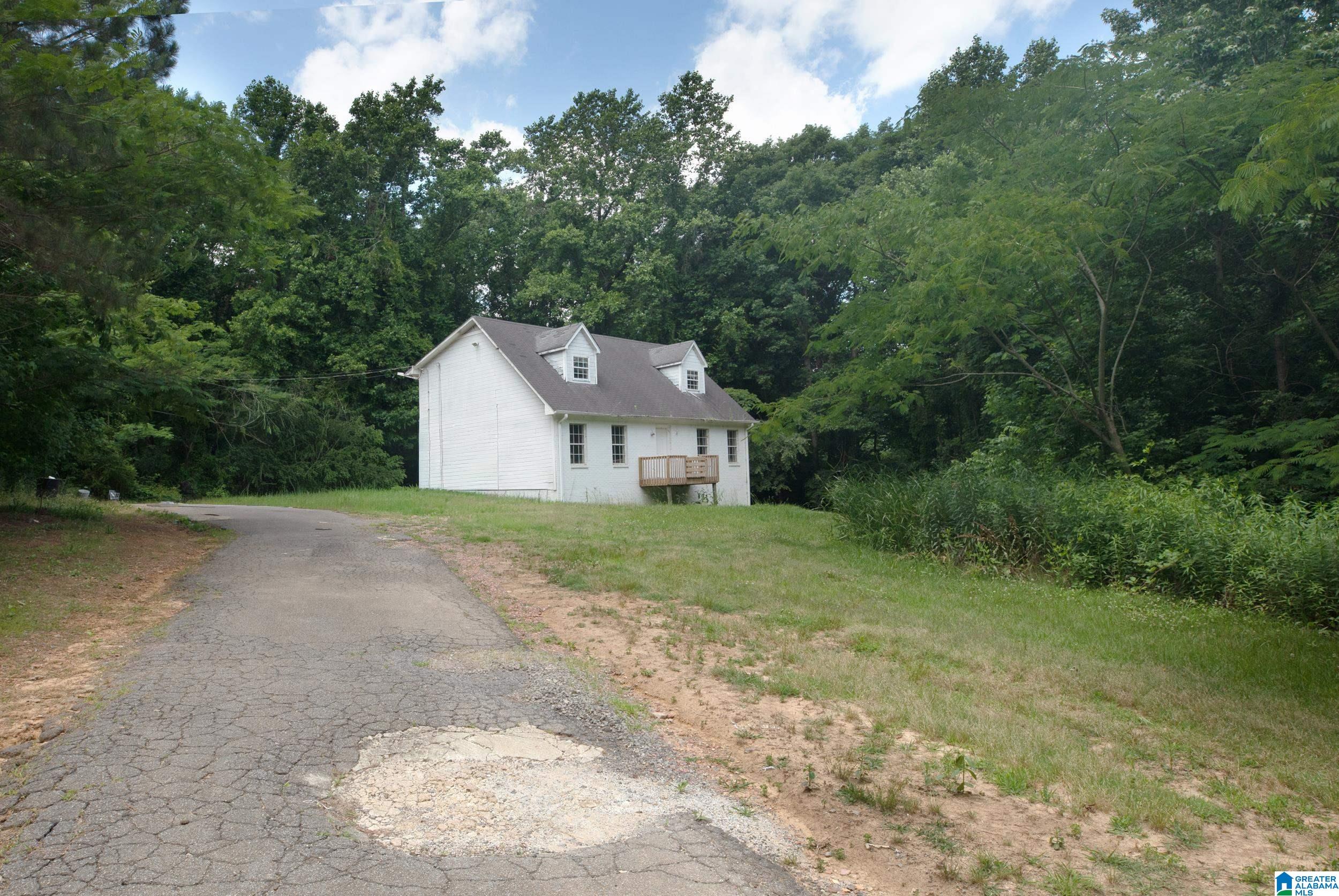 3090 Woodruff Mill Road Adamsville, AL 35005 - Photo 3 of 27