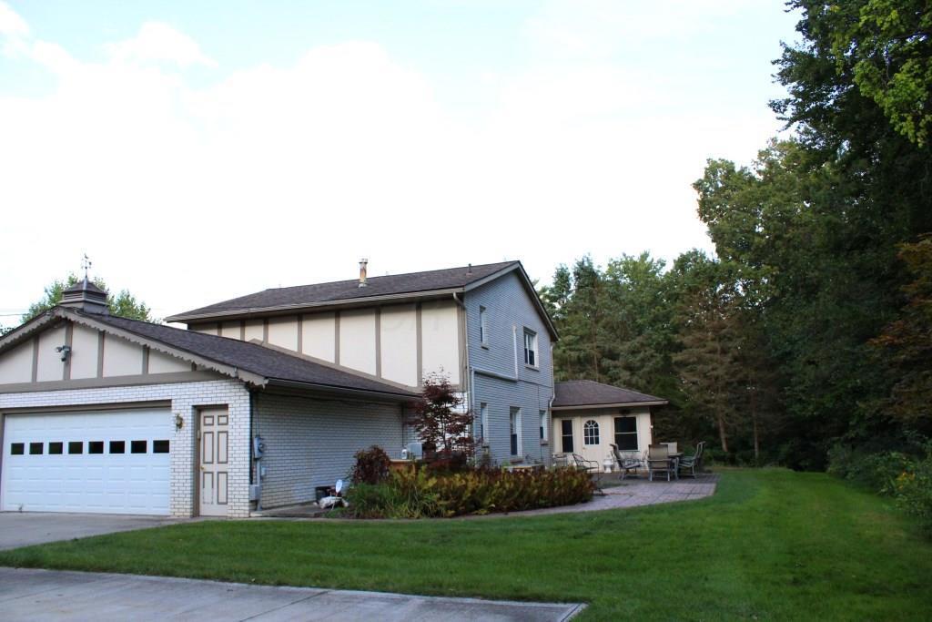 209 Logan Road Mansfield, OH 44907 - Photo 3 of 33