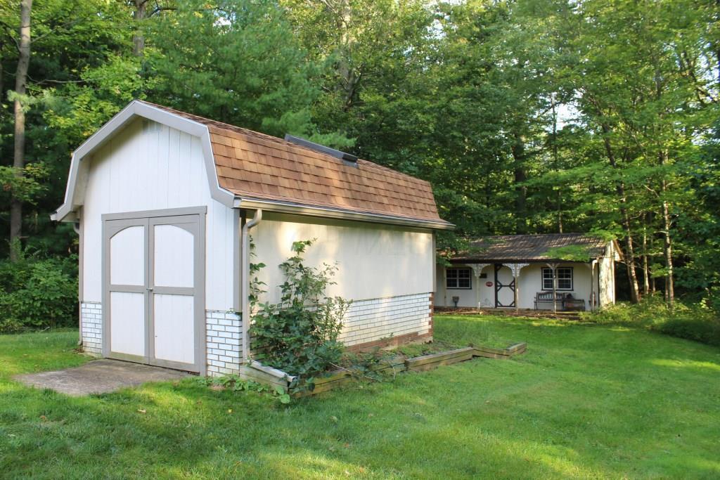 209 Logan Road Mansfield, OH 44907 - Photo 5 of 33