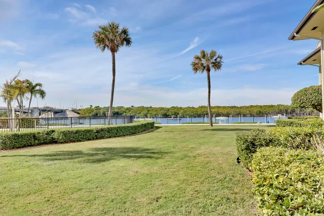 $7,500 | 275 South Beach Road, Unit 101C, Tequesta, FL 33469