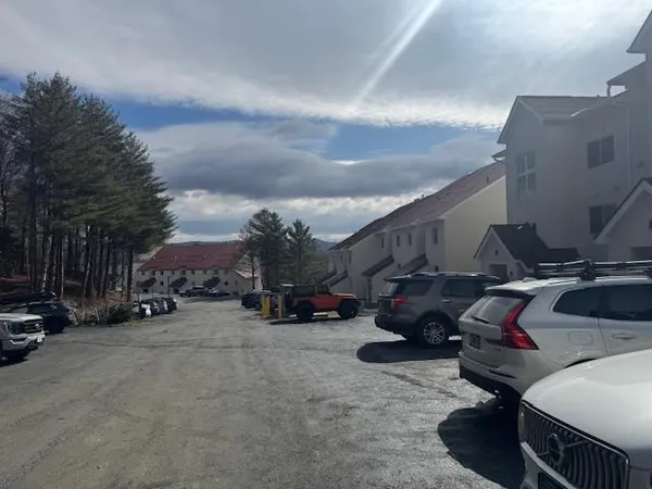 $355,000 | 251 Mountainside Drive, Unit 71, Warren, VT 05674