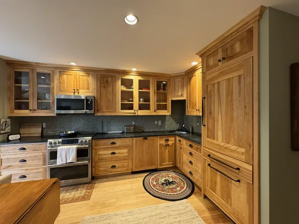 $355,000 | 251 Mountainside Drive, Unit 71, Warren, VT 05674