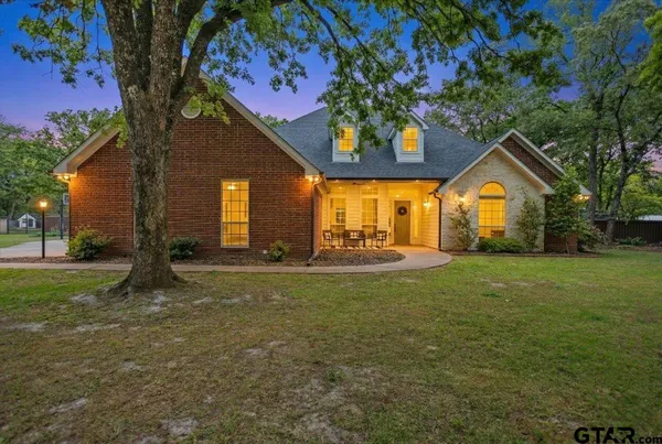 $549,500 | 17679 Briarpatch, Lindale, TX 75771
