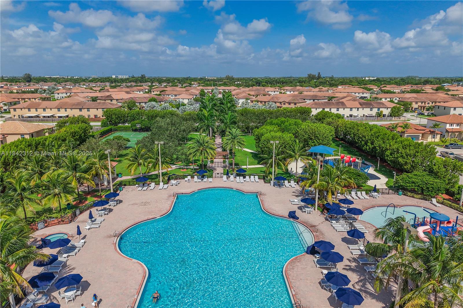 23634 Southwest 117 Place Homestead, FL 33032 - Photo 29 of 31 view of a city