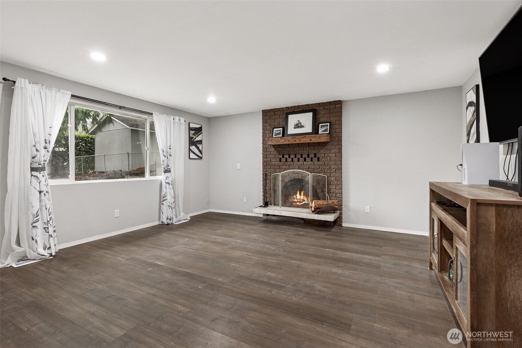 430 School Court Southeast Lacey, WA 98503 - Photo 2 of 25