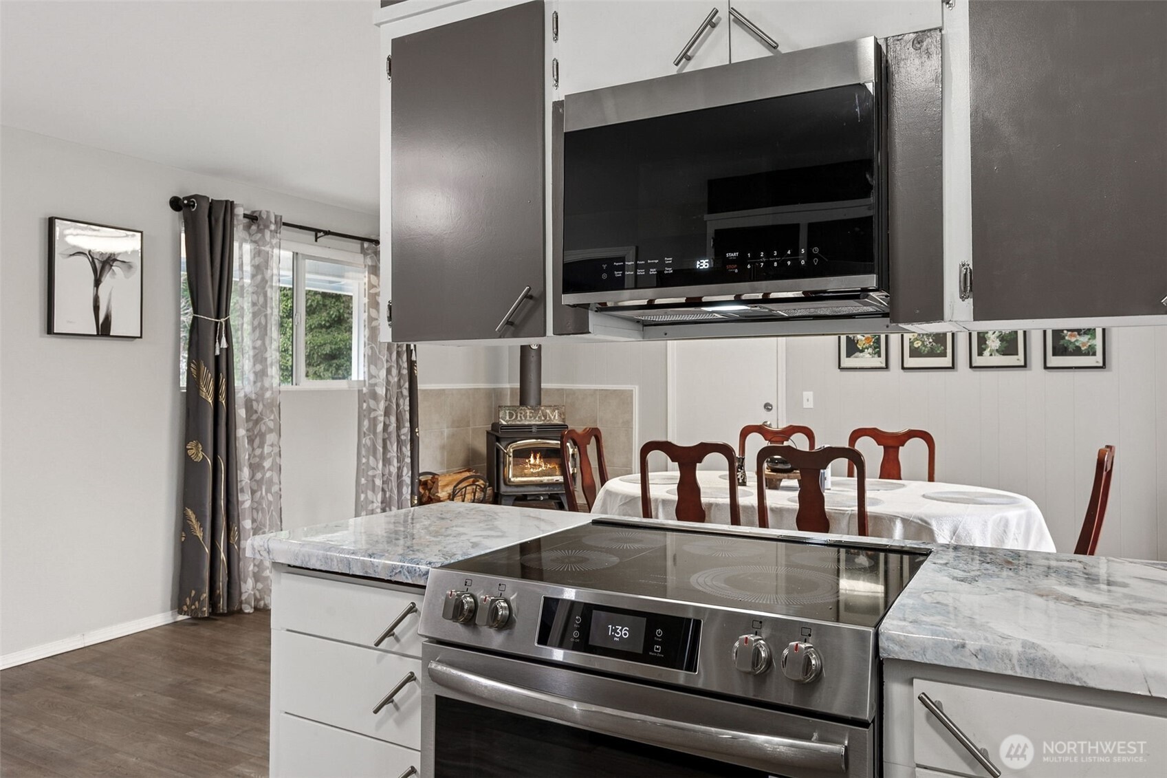 430 School Court Southeast Lacey, WA 98503 - Photo 8 of 25