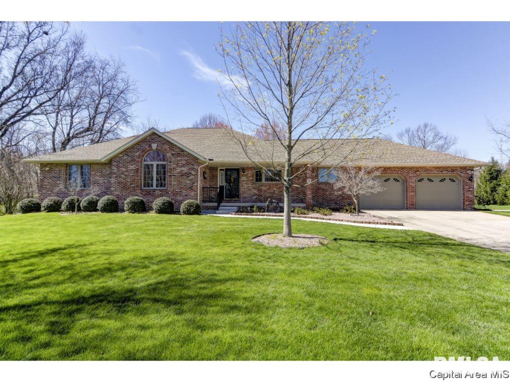 24550 Brookwood Hills Road Athens, IL 62613 - Photo 1 of 31 Gallery Image 1