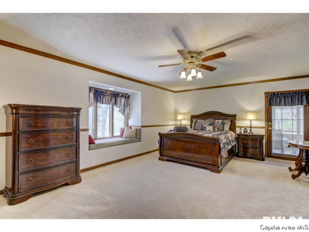 24550 Brookwood Hills Road Athens, IL 62613 - Photo 16 of 31 Gallery Image 16