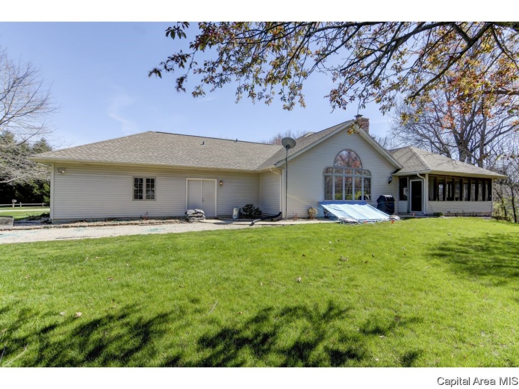 24550 Brookwood Hills Road Athens, IL 62613 - Photo 31 of 31 Gallery Image 31