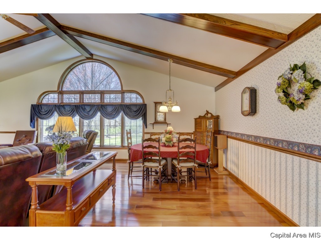 24550 Brookwood Hills Road Athens, IL 62613 - Photo 8 of 31 Gallery Image 8
