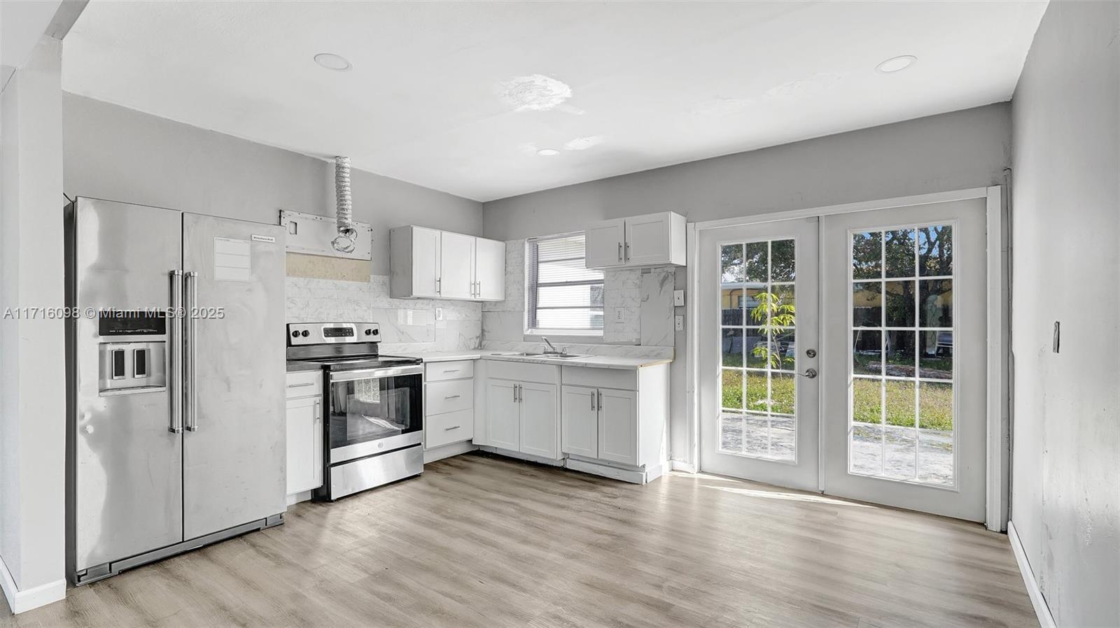 1240 Southwest 32nd Ave  