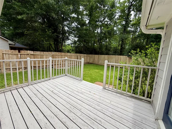 $1,800 | 4006 Hunnington Drive, Conroe, TX 77303