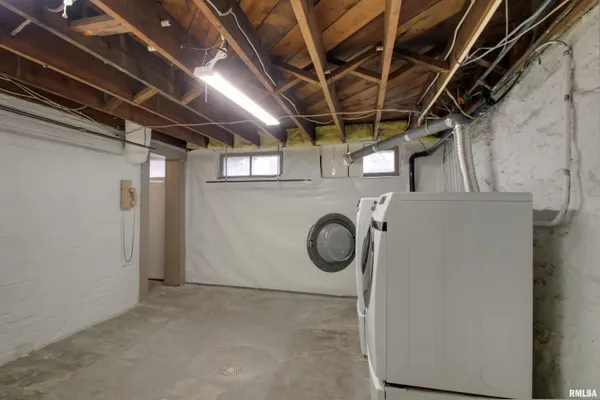 $259,900 | 2208 Vermont Street, Quincy, IL 62301