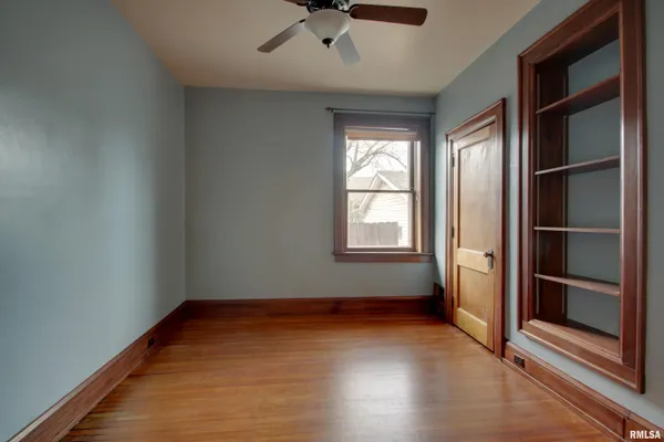 $259,900 | 2208 Vermont Street, Quincy, IL 62301