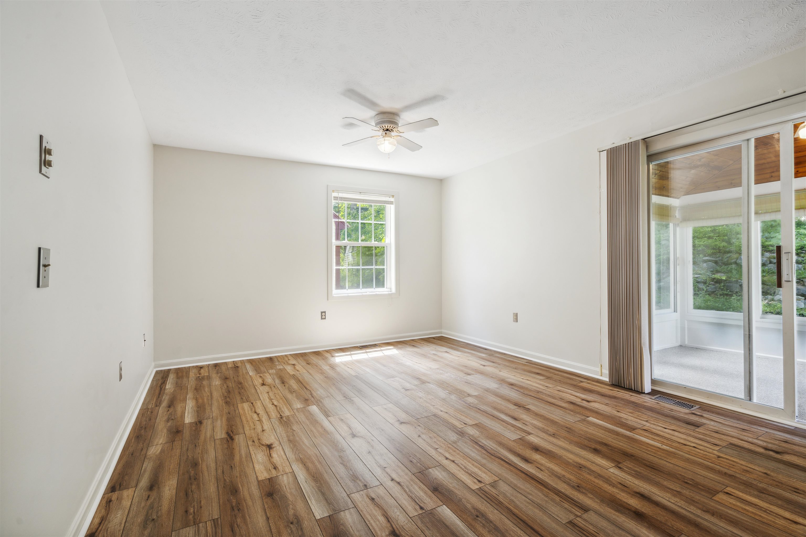 2761 Lake Shore Road, Unit 2 Gilford, NH 03249 - Photo 6 of 40
