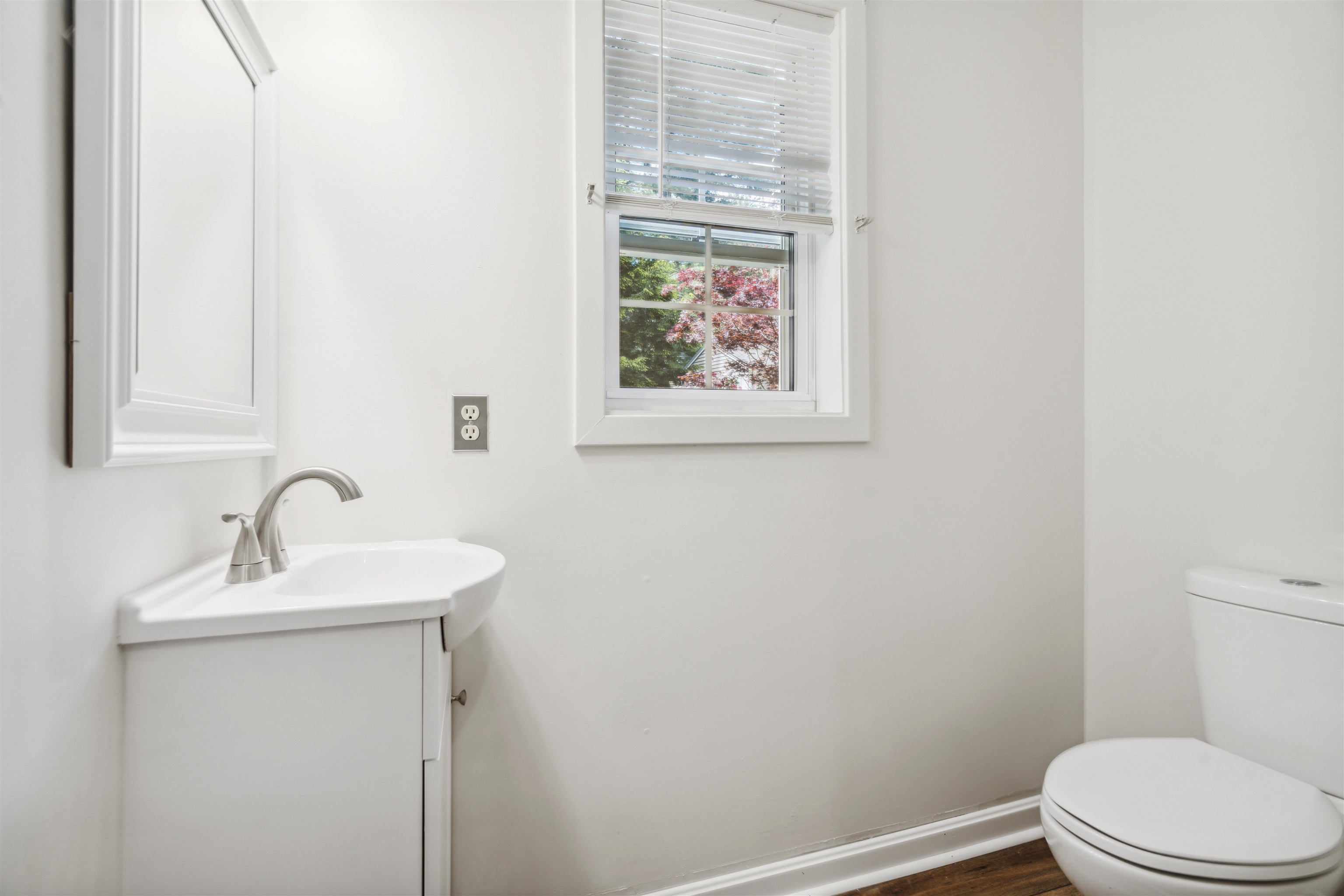 2761 Lake Shore Road, Unit 2 Gilford, NH 03249 - Photo 9 of 40
