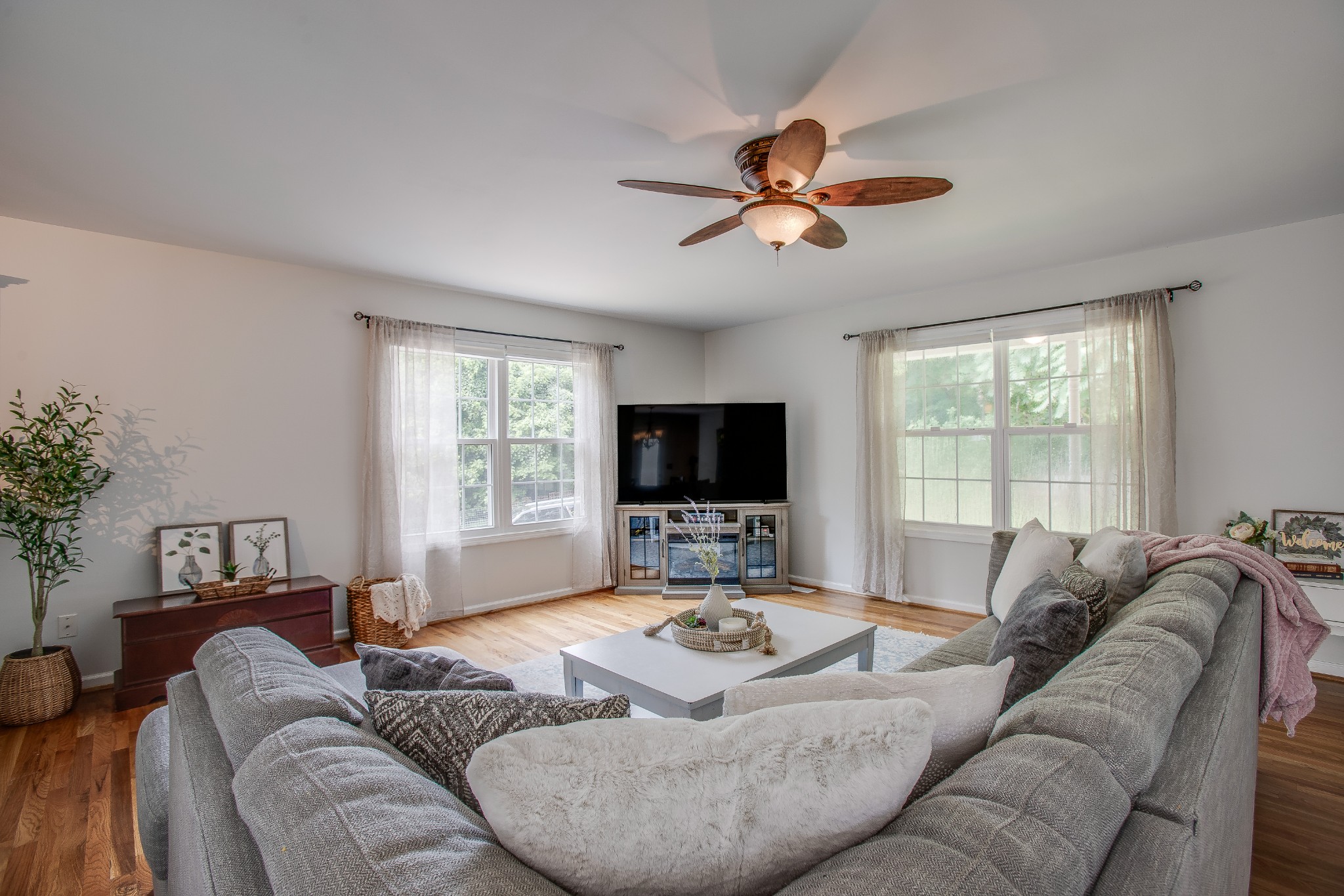 2279 Baptist Church Road Culleoka, TN 38451 - Photo 15 of 67 Gallery Image 15