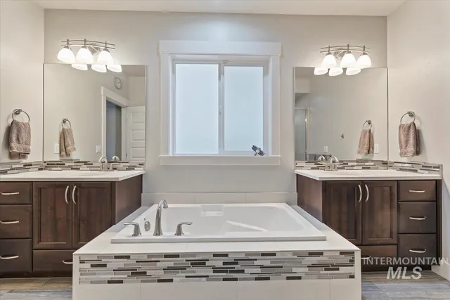 $499,900 | 18588 Matterhorn Avenue, Nampa, ID 83687