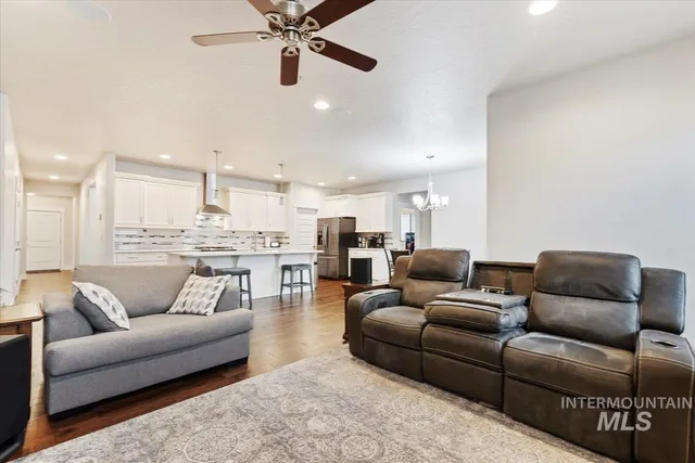 $499,900 | 18588 Matterhorn Avenue, Nampa, ID 83687