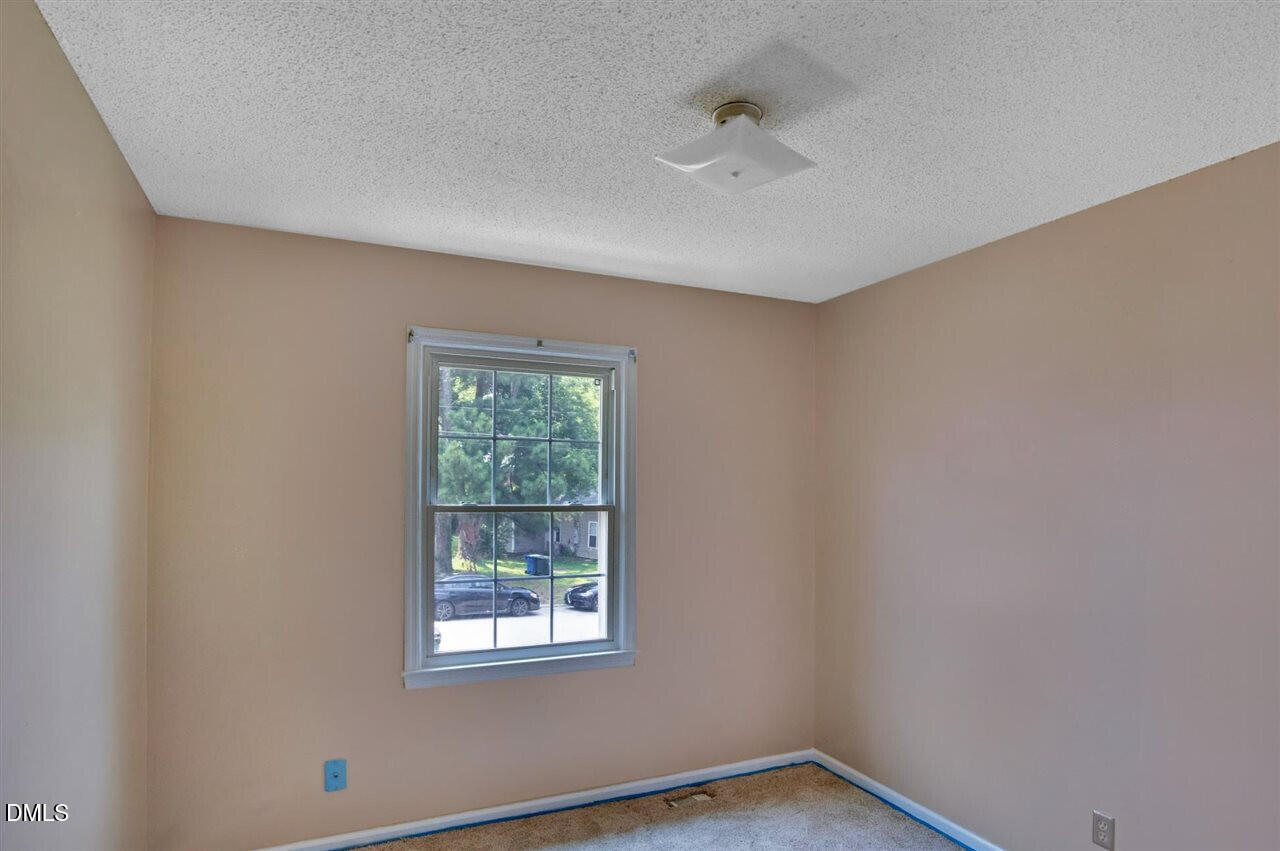 417 Dupree Street Durham, NC 27707 - Photo 4 of 26
