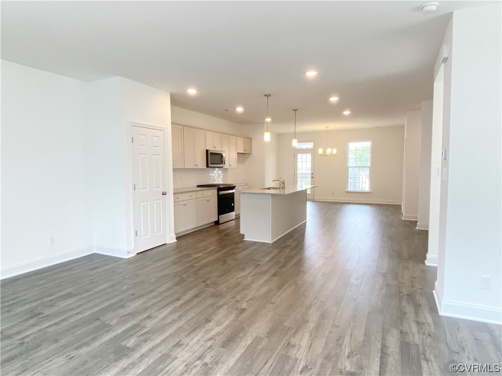 7041 Dunton Road Chesterfield, VA 23832 - Photo 7 of 21 Gallery Image 7