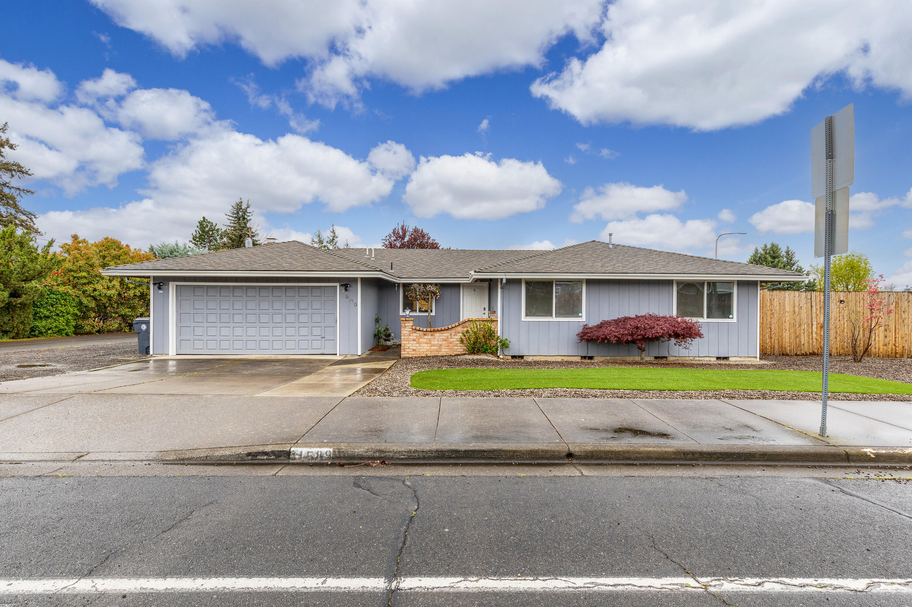 1589 Springbrook Road Medford, OR 97504 - Photo 1 of 46 SR(3)