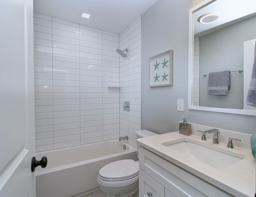 757 Washington Street, Unit 1 Boston, MA 02124 - Photo 12 of 17