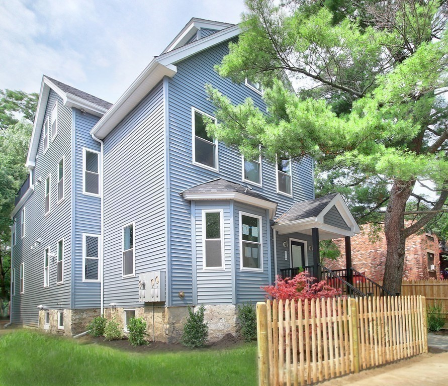 757 Washington Street, Unit 1 Boston, MA 02124 - Photo 17 of 17