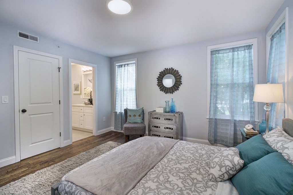 757 Washington Street, Unit 1 Boston, MA 02124 - Photo 9 of 17
