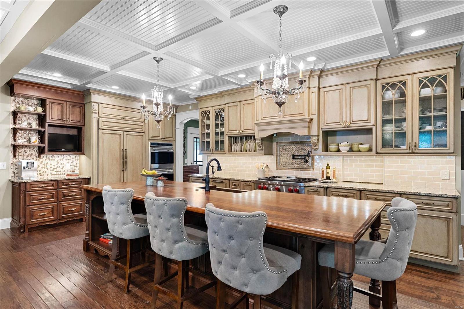 809 North Spoede Road St. Louis, MO 63141 - Photo 11 of 52 Gallery Image 11