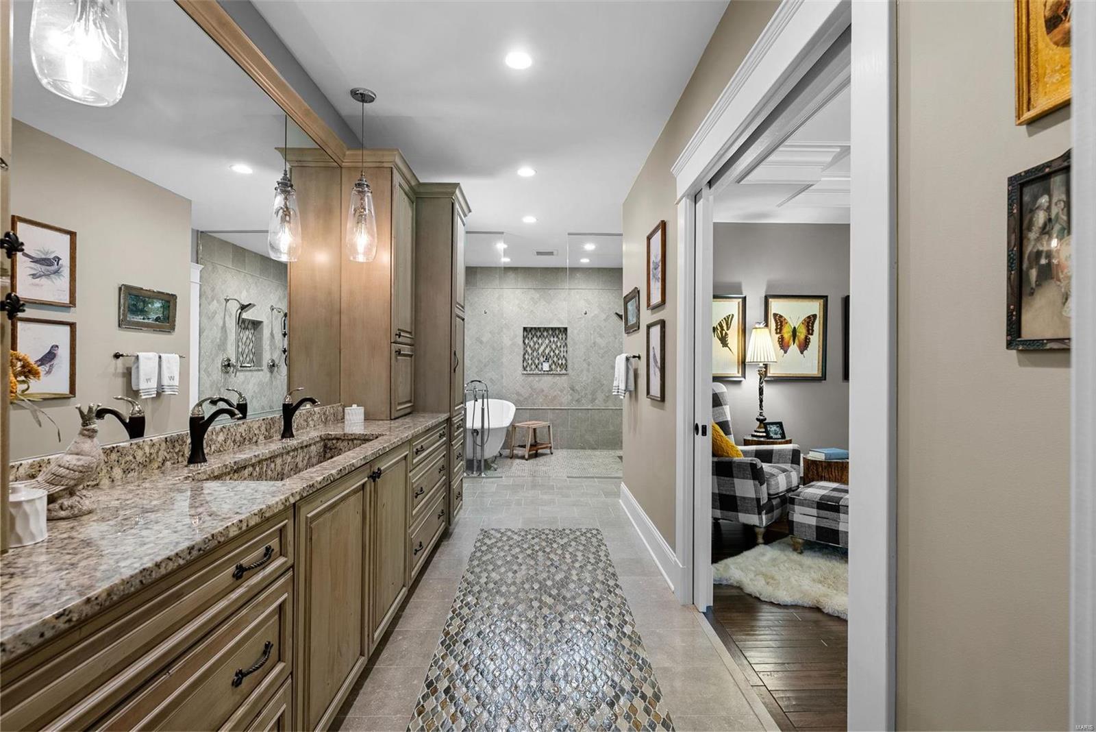 809 North Spoede Road St. Louis, MO 63141 - Photo 24 of 52 Gallery Image 24
