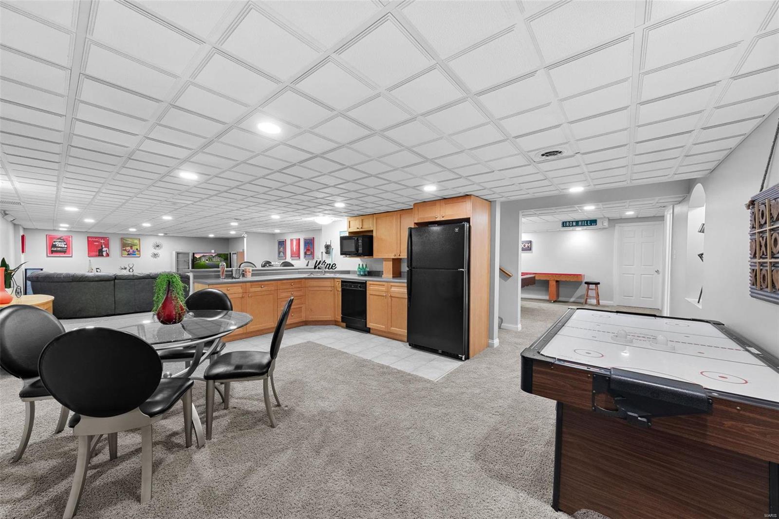 809 North Spoede Road St. Louis, MO 63141 - Photo 42 of 52 Gallery Image 42