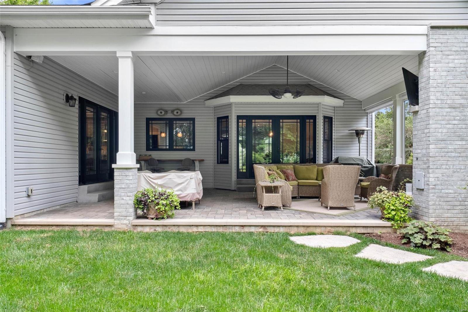 809 North Spoede Road St. Louis, MO 63141 - Photo 49 of 52 Gallery Image 49