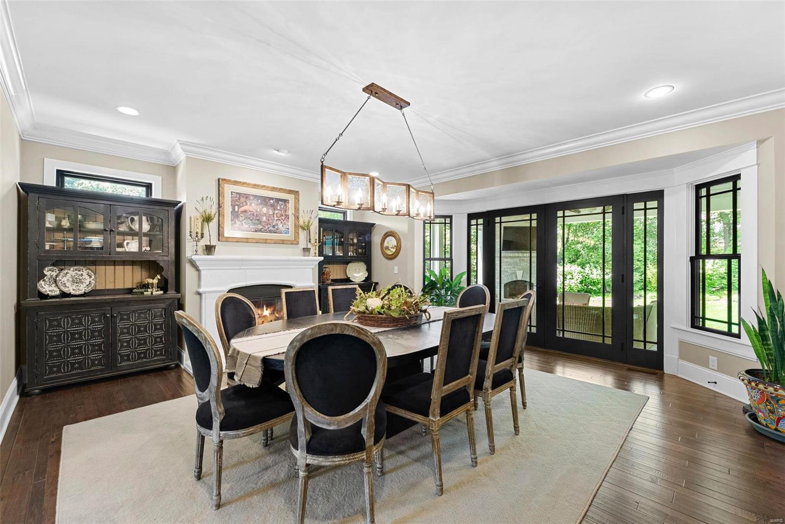 809 North Spoede Road St. Louis, MO 63141 - Photo 6 of 52 Gallery Image 6
