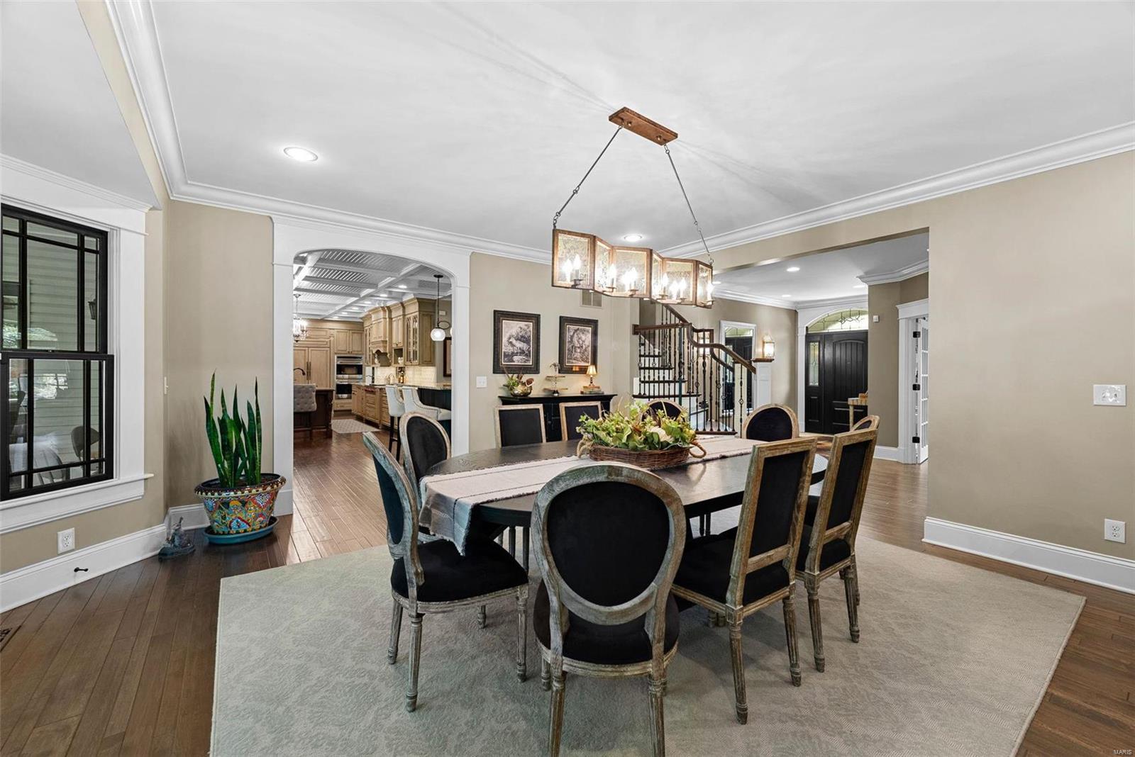 809 North Spoede Road St. Louis, MO 63141 - Photo 8 of 52 Gallery Image 8