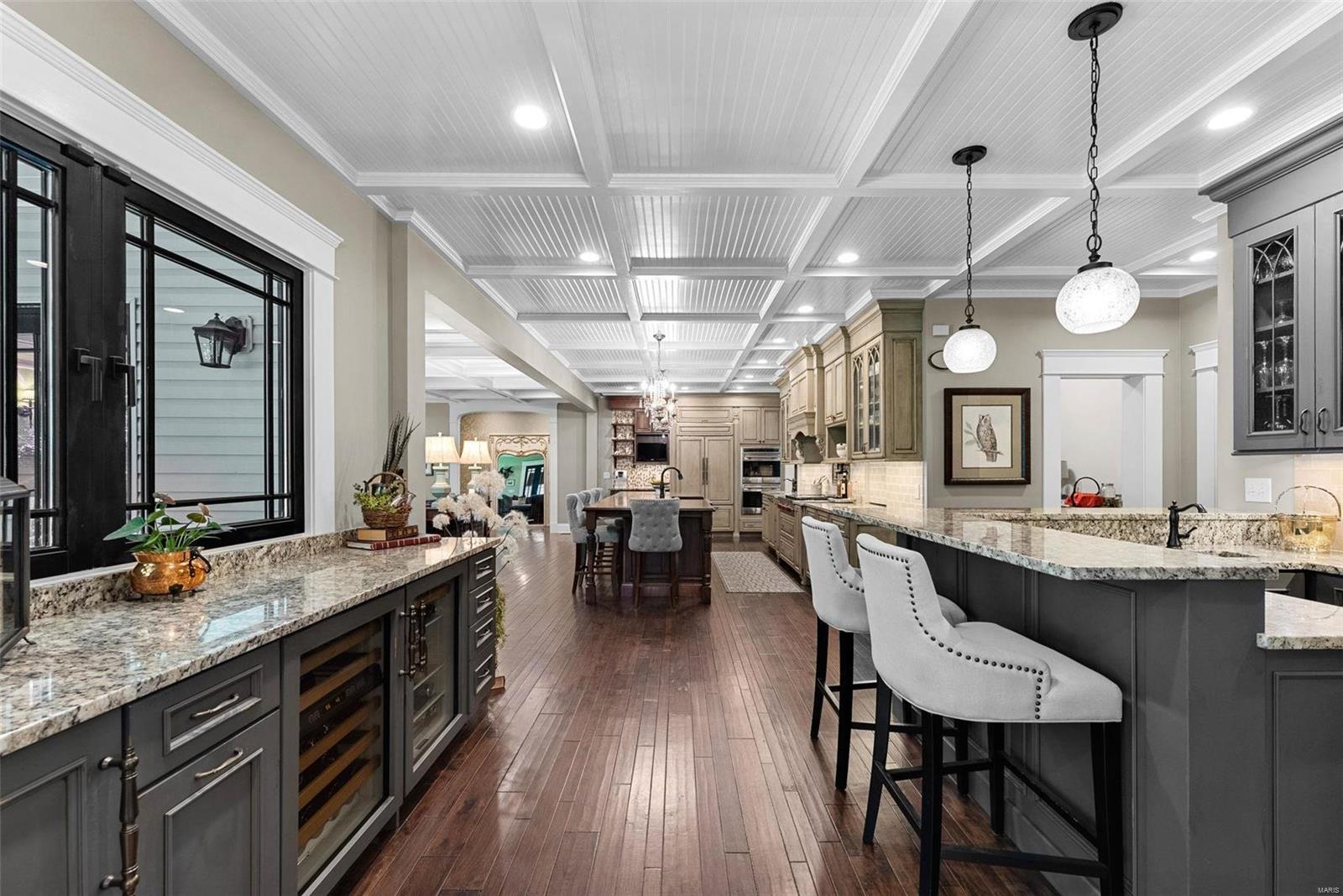809 North Spoede Road St. Louis, MO 63141 - Photo 10 of 52 Gallery Image 10