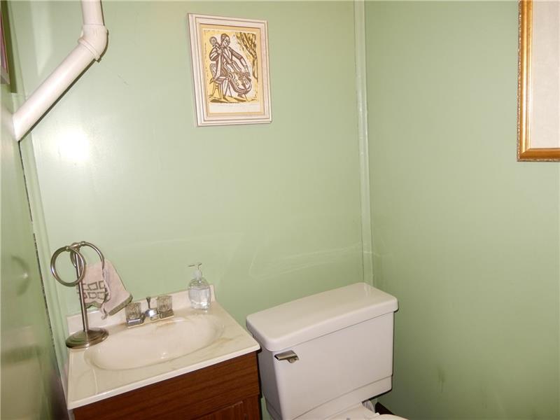 3400 McRoberts Road Pittsburgh, PA 15234 - Photo 14 of 20 Powder Room 3400 McRoberts Road