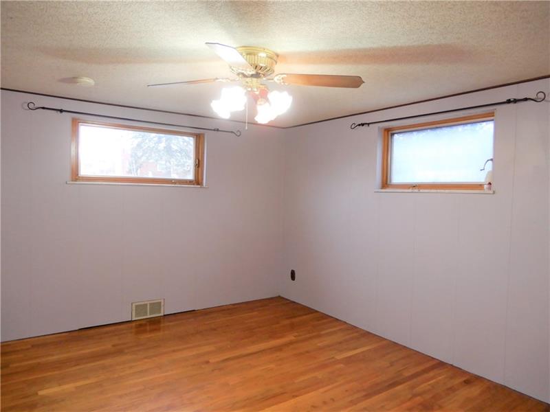 Master Bedroom 3400 McRoberts Road
