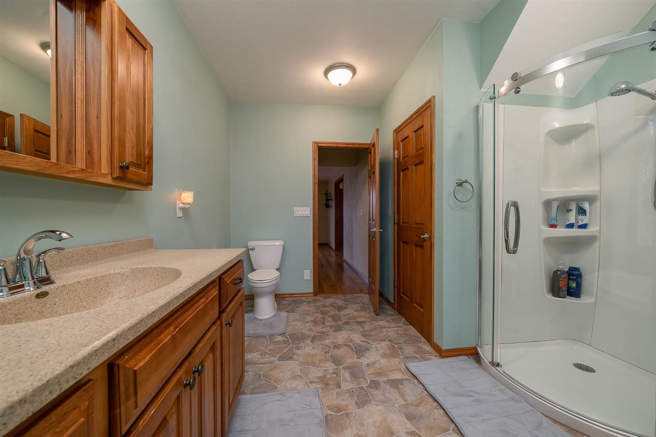 5255 Simpson Road Rockford, IL 61102 - Photo 17 of 38 Gallery Image 17