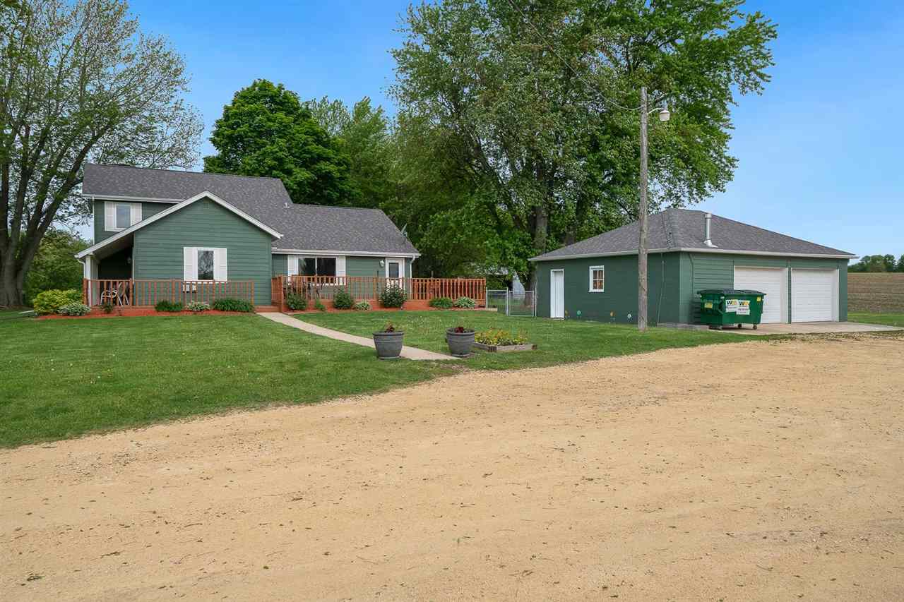 5255 Simpson Road Rockford, IL 61102 - Photo 2 of 38 Gallery Image 2