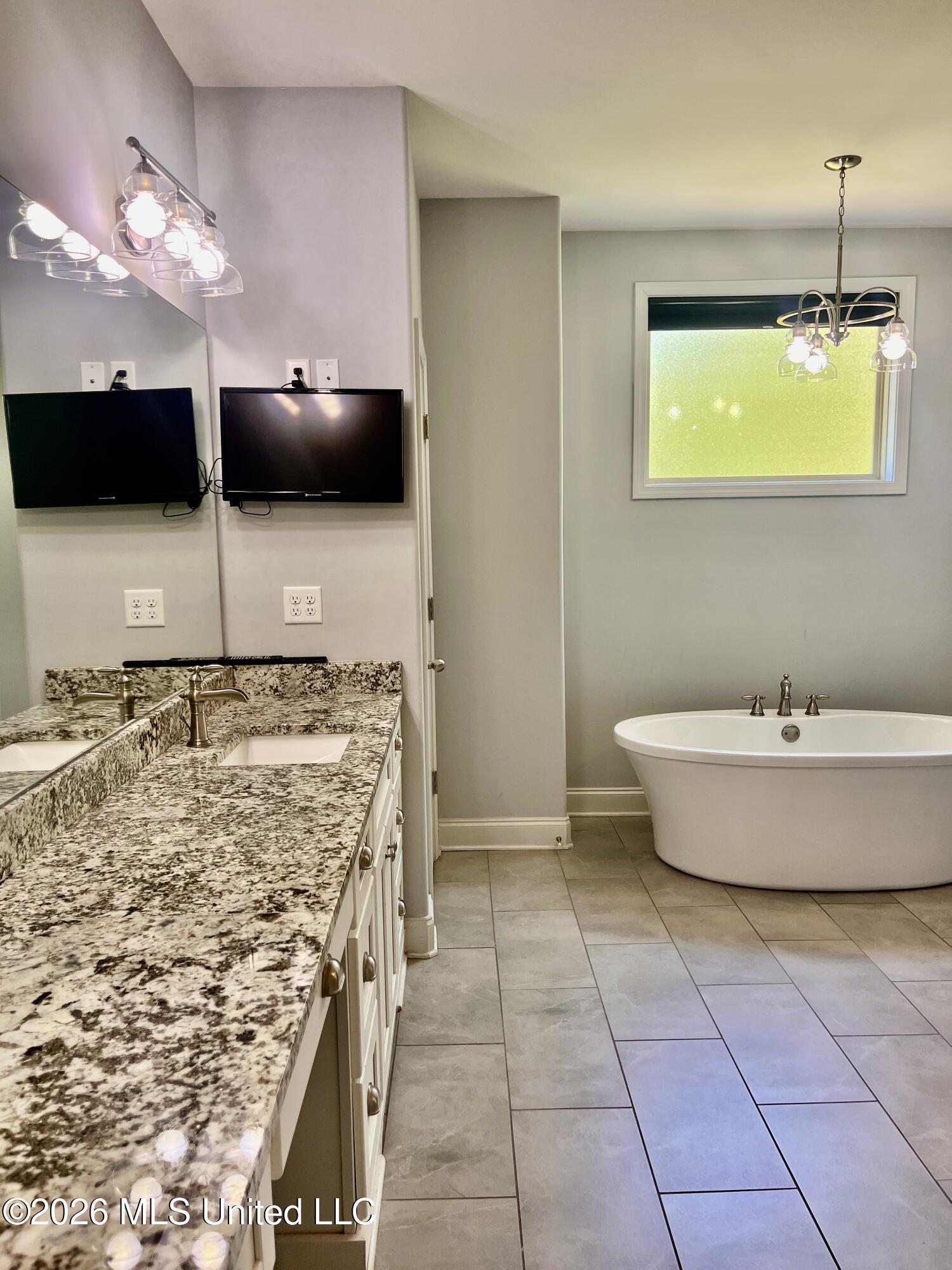 9545 Green River Road Lake Cormorant, MS 38641 - Photo 21 of 55 IMG_9019