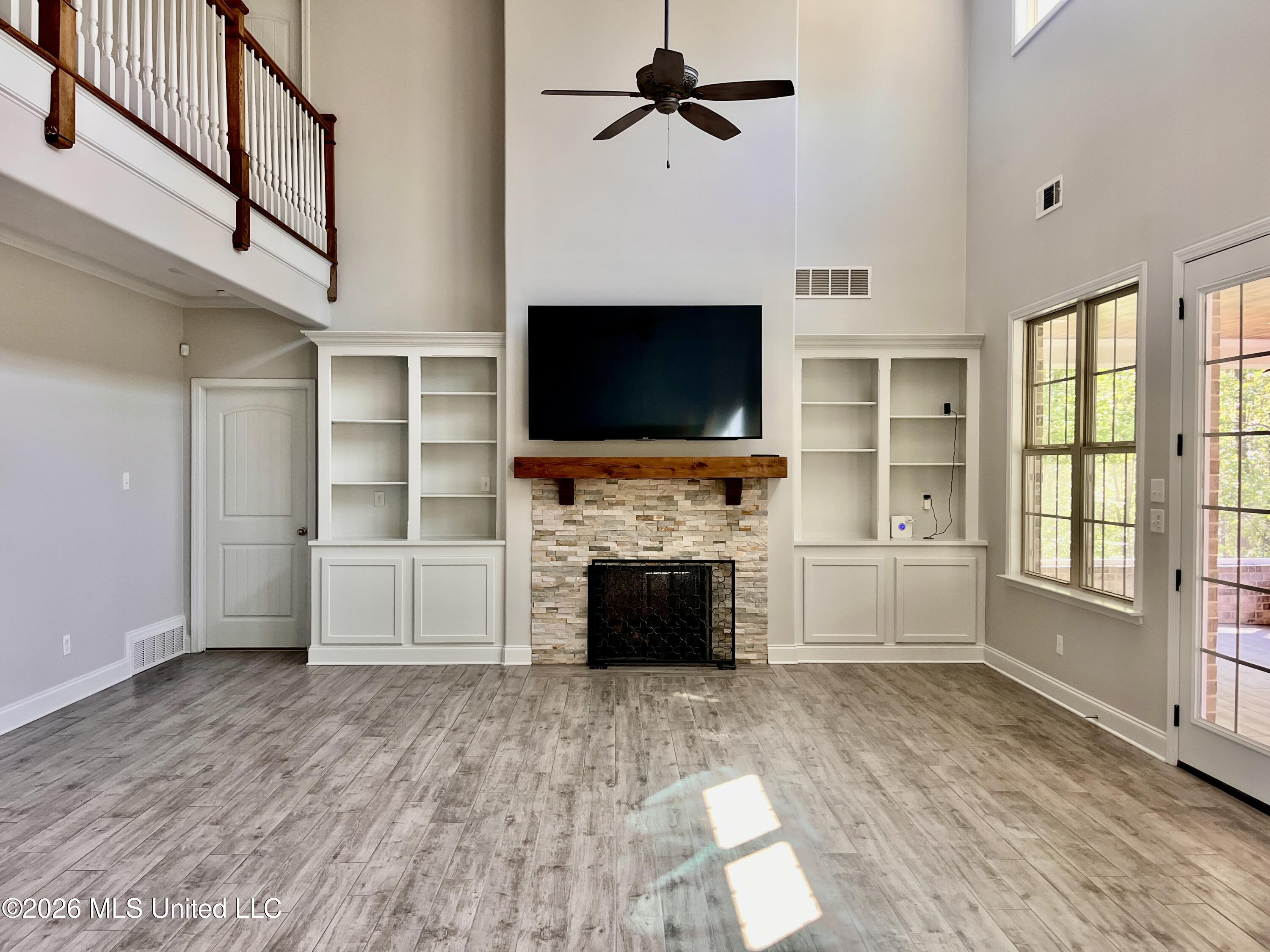 9545 Green River Road Lake Cormorant, MS 38641 - Photo 7 of 55 IMG_8968