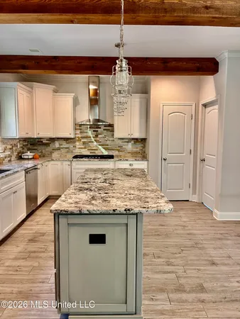 $609,000 | 9545 Green River Road, Lake Cormorant, MS 38641