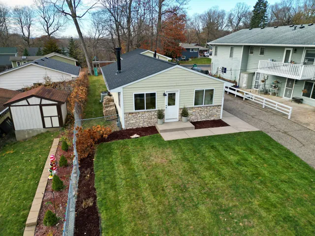 $375,000 | 3033 Longfellow Road, Mound, MN 55364