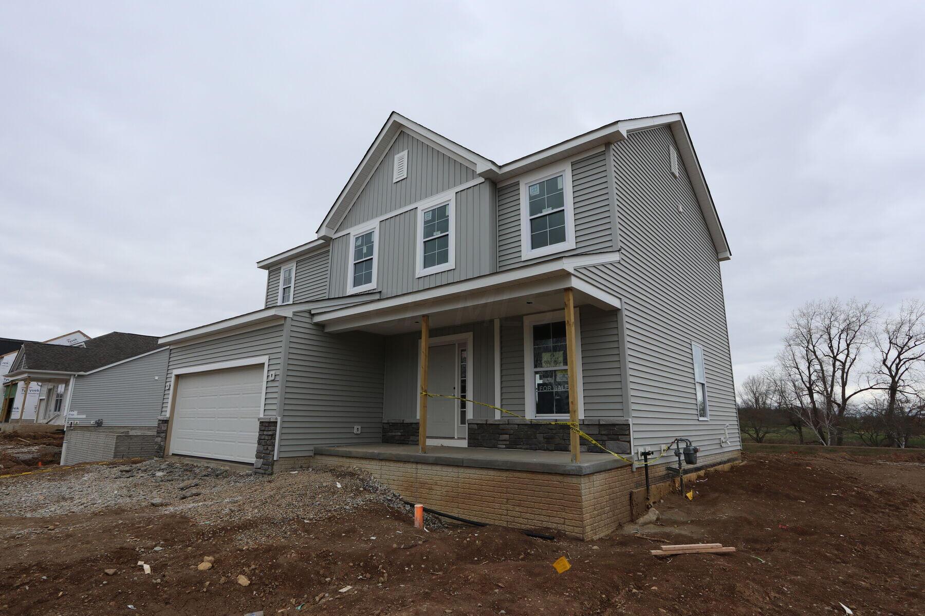 410 Colonial Club Road Commercial Point, OH 43116 - Photo 2 of 13 Exterior