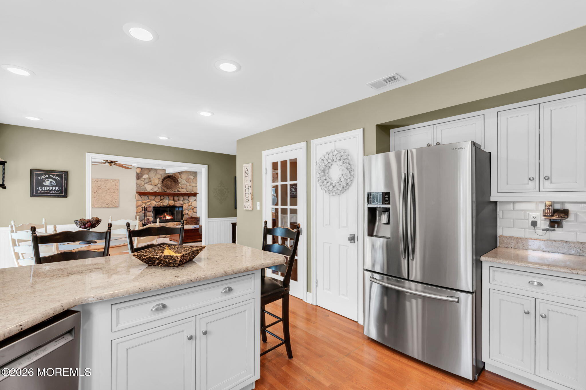 30 Deborah Lane Howell, NJ 07731 - Photo 12 of 40 23-web-or-mls-DSC04612-1